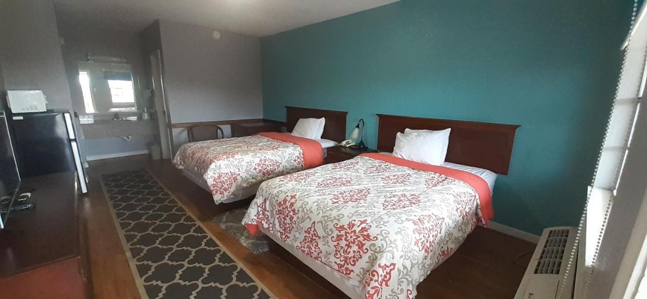 Woodfield Inn And Suites Yoakum Dış mekan fotoğraf